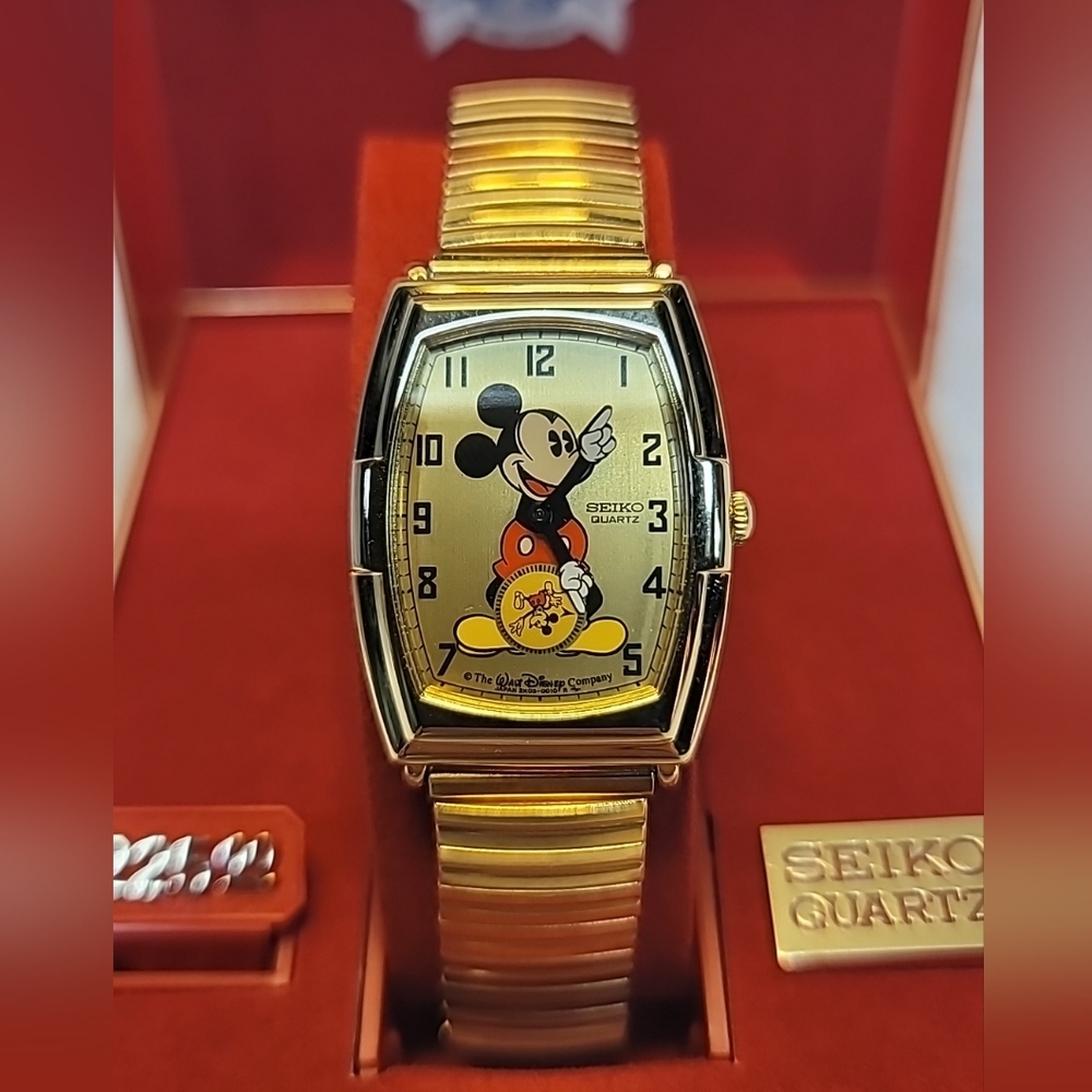 Vintage 1987 Seiko Mickey Mouse 60th Anniversary SED002 2K03 5009 Wristwatch